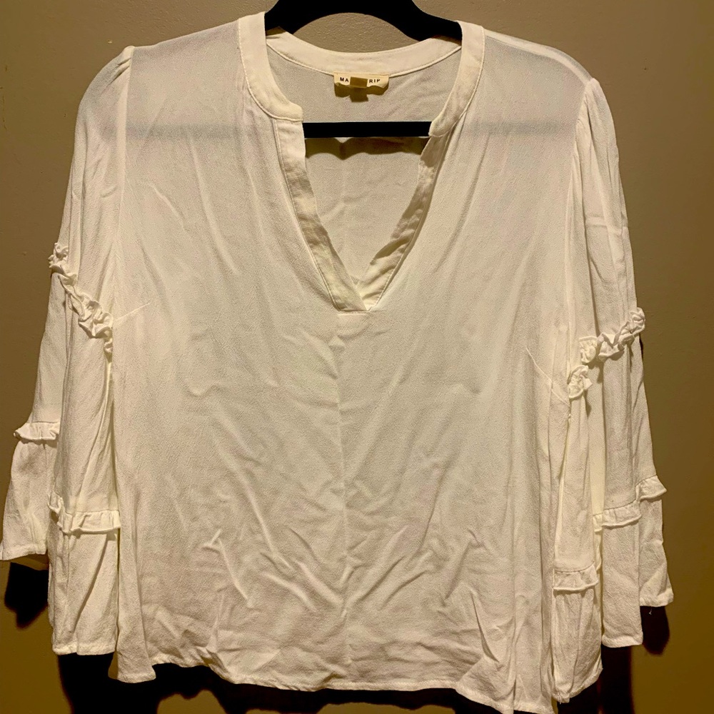 White v neck dressy top